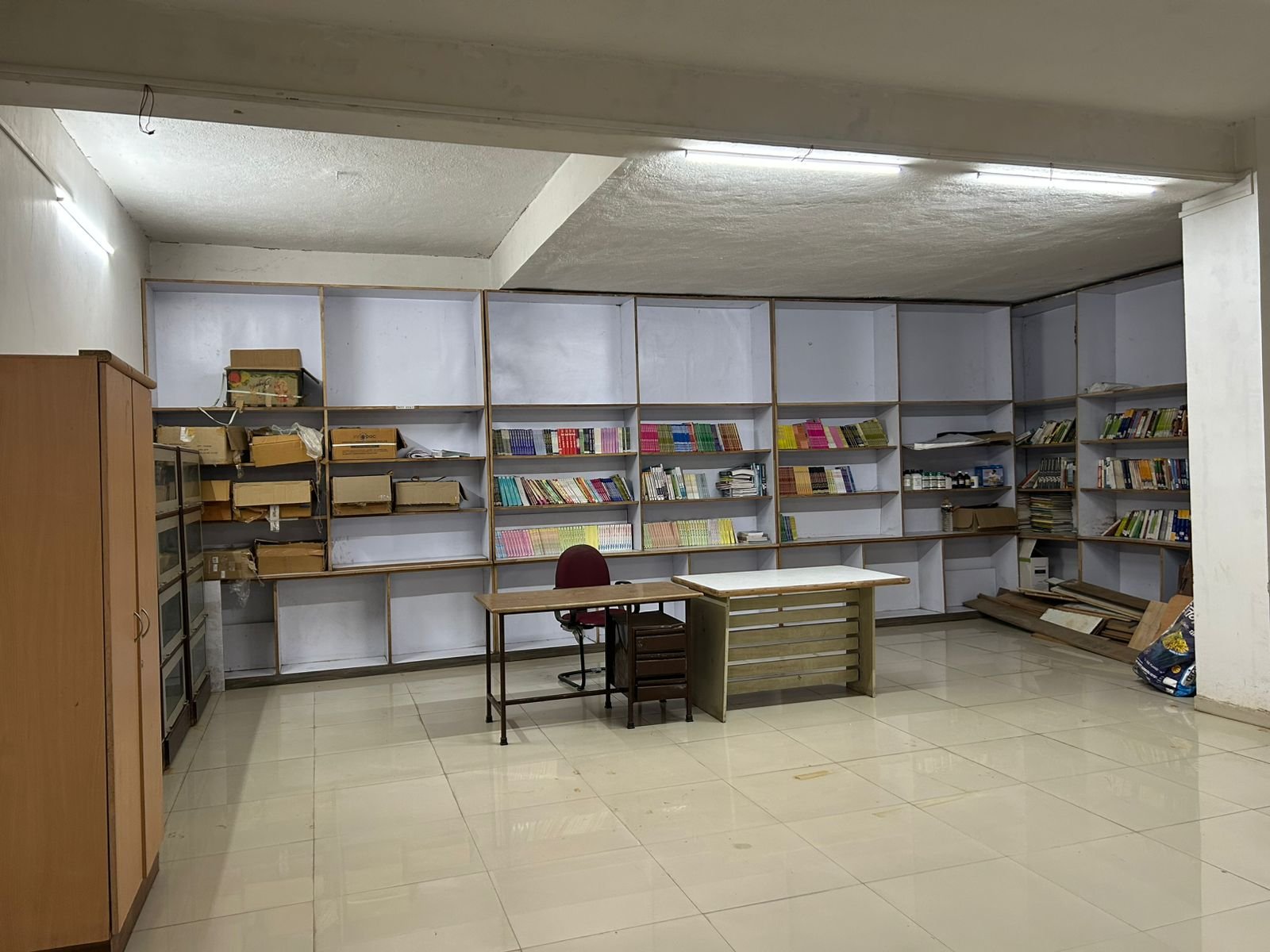 & Digital Resources